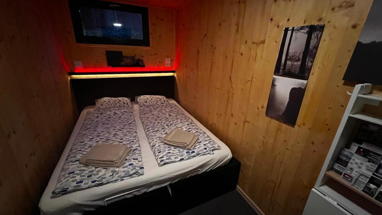 Tiny House Baraczek Brno-Jundrov, Ulice Veslarska Apartment Exterior foto